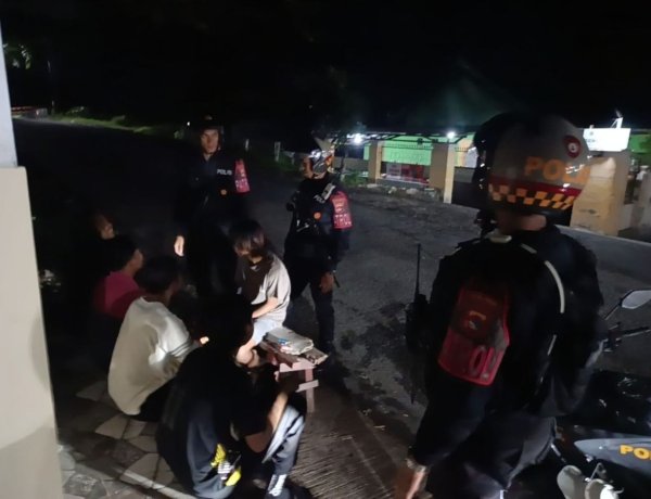 Jaga Kondusifitas Malam, Sat Samapta Polres Sumbawa Intensifkan Patroli KRYD di Wilayah Brang Biji